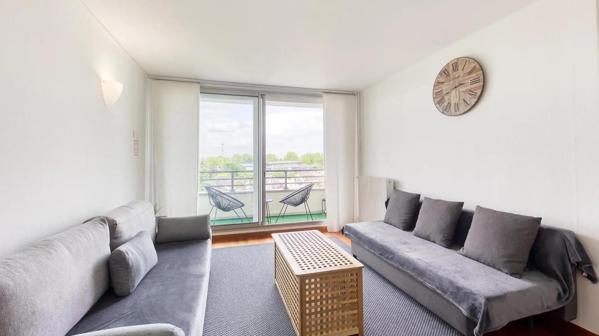 Le Calme Proche De Paris Rungis Thiais Sceaux Massy Et Orly Apartment Fresnes  France